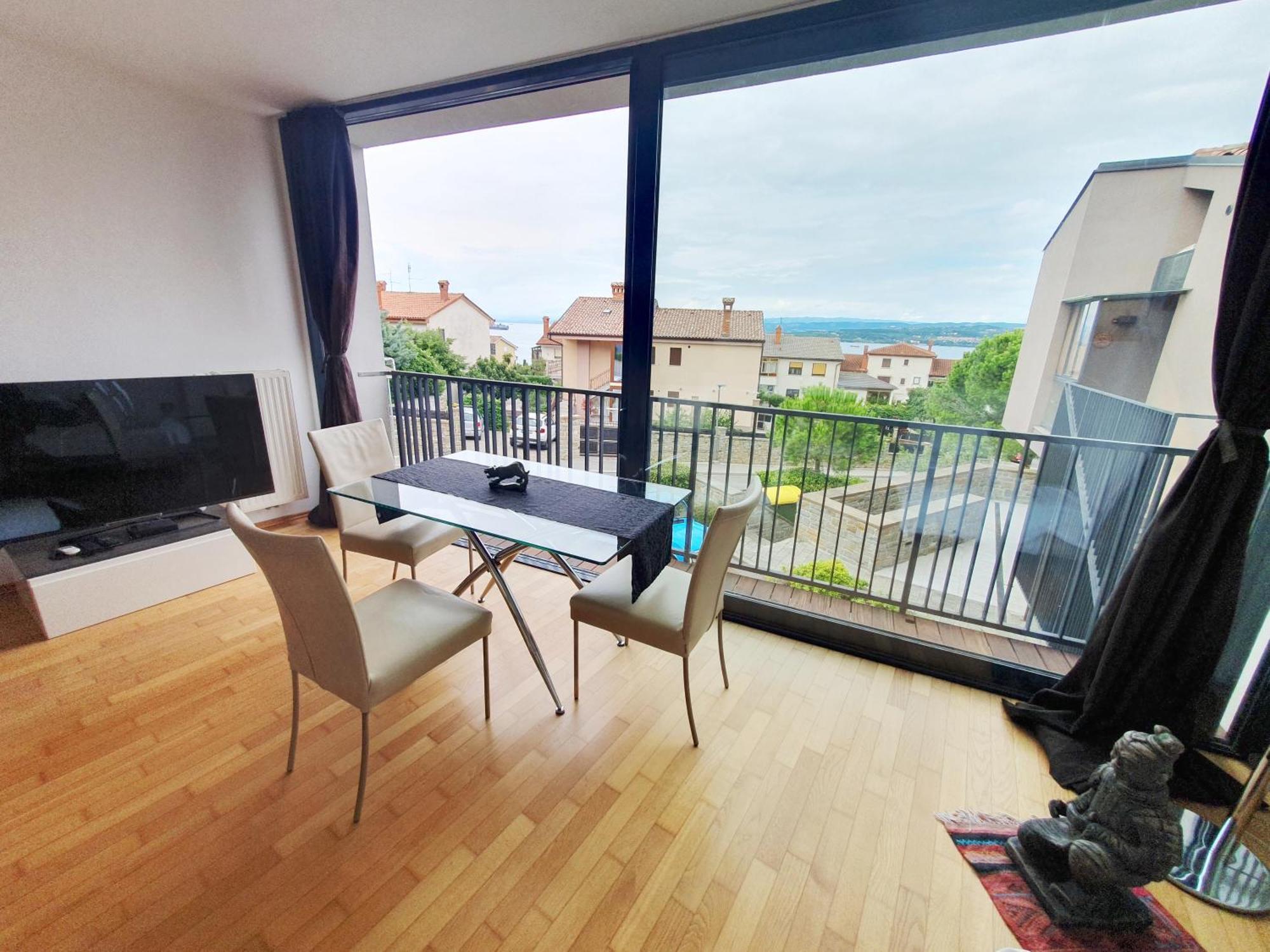 Bella Vista Lux Apartment With Private Terace Koper Bagian luar foto