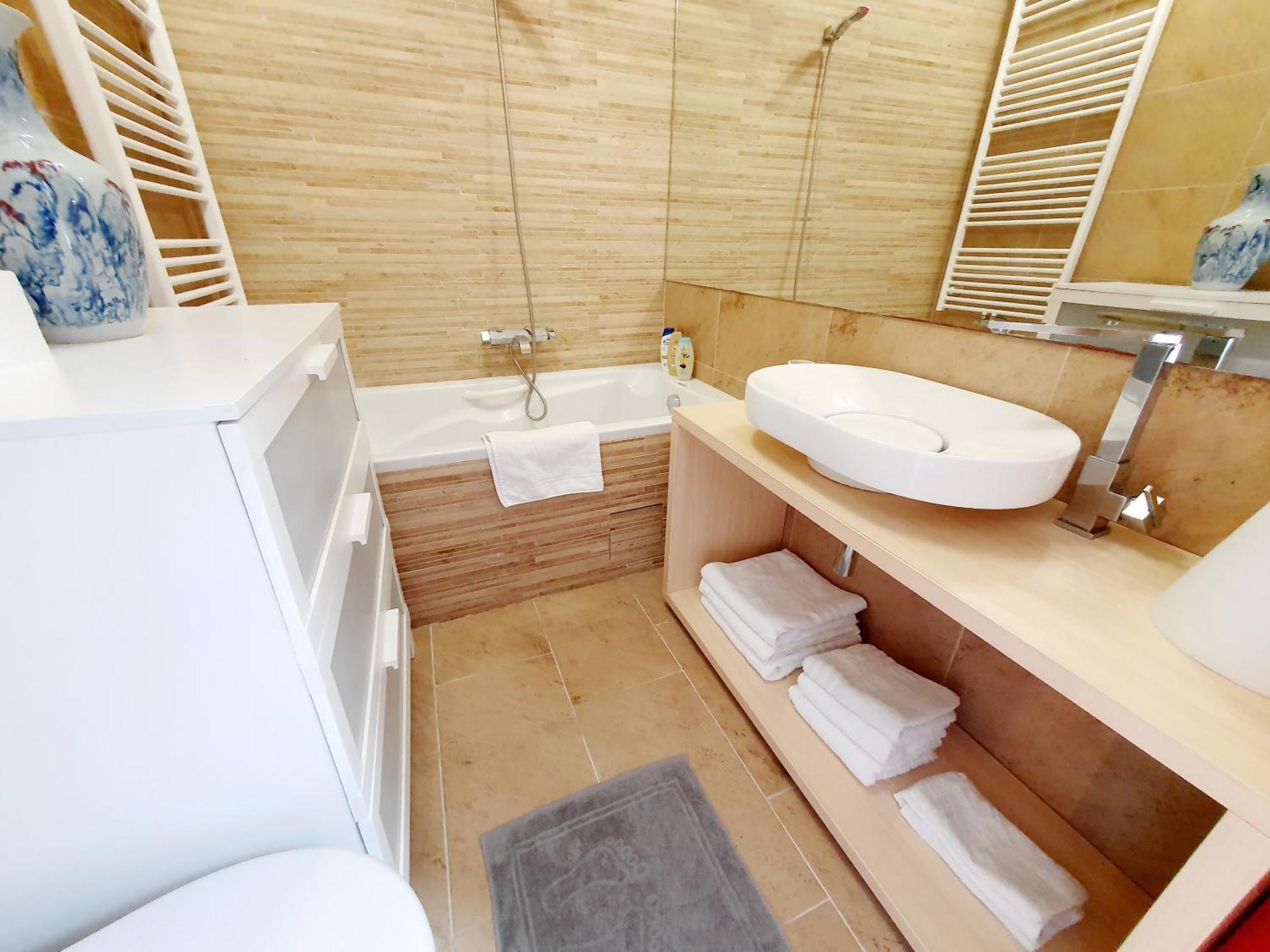 Bella Vista Lux Apartment With Private Terace Koper Bagian luar foto
