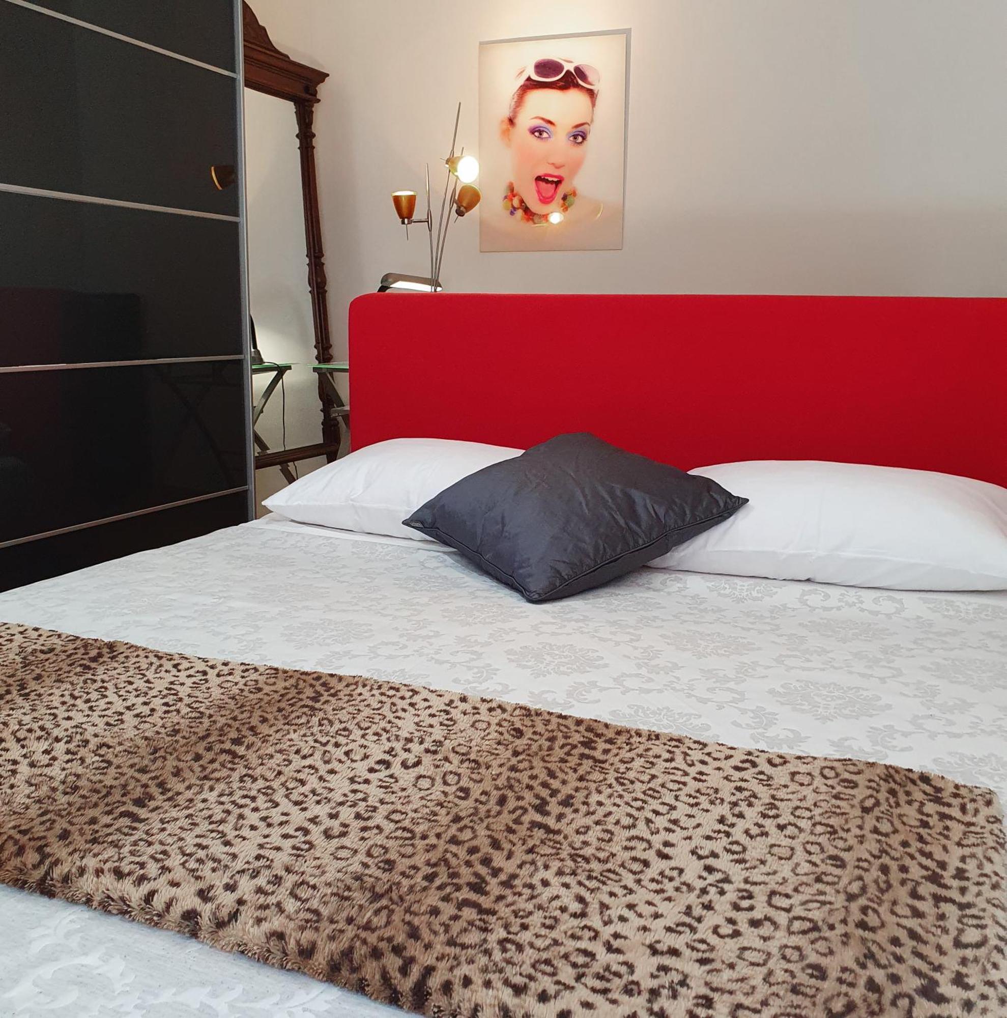 Bella Vista Lux Apartment With Private Terace Koper Bagian luar foto